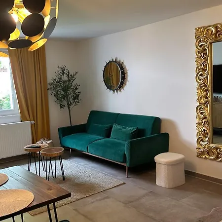 Stilvolles Nähe Messe Düsseldorf In Süd