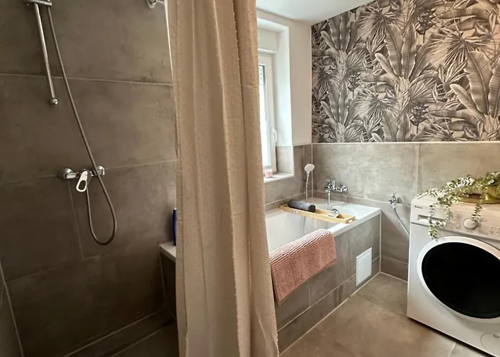 Stilvolles Nähe Messe Düsseldorf In Süd