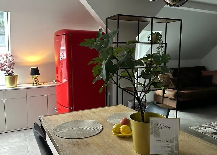 Stilvolles Nähe Messe Düsseldorf In Süd * Duisburg