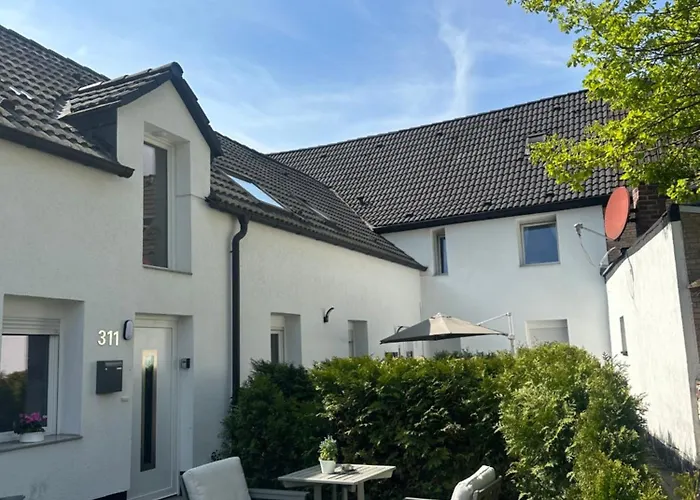 Stilvolles Nähe Messe Düsseldorf In Süd Apartamento