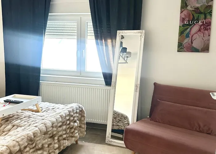 Stilvolles Nähe Messe Düsseldorf In Süd Apartamento *