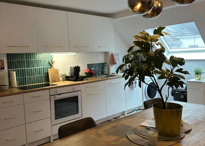 Stilvolles Nähe Messe Düsseldorf In Süd